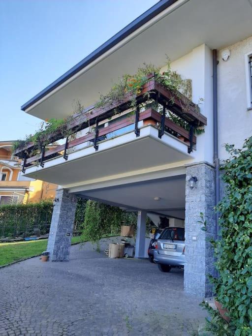La Finestra Sul Lago - In Villa Con Vista E Posto Auto Coperto Stresa Exteriör bild